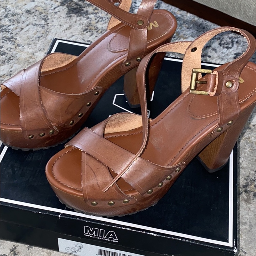 Mia Heels